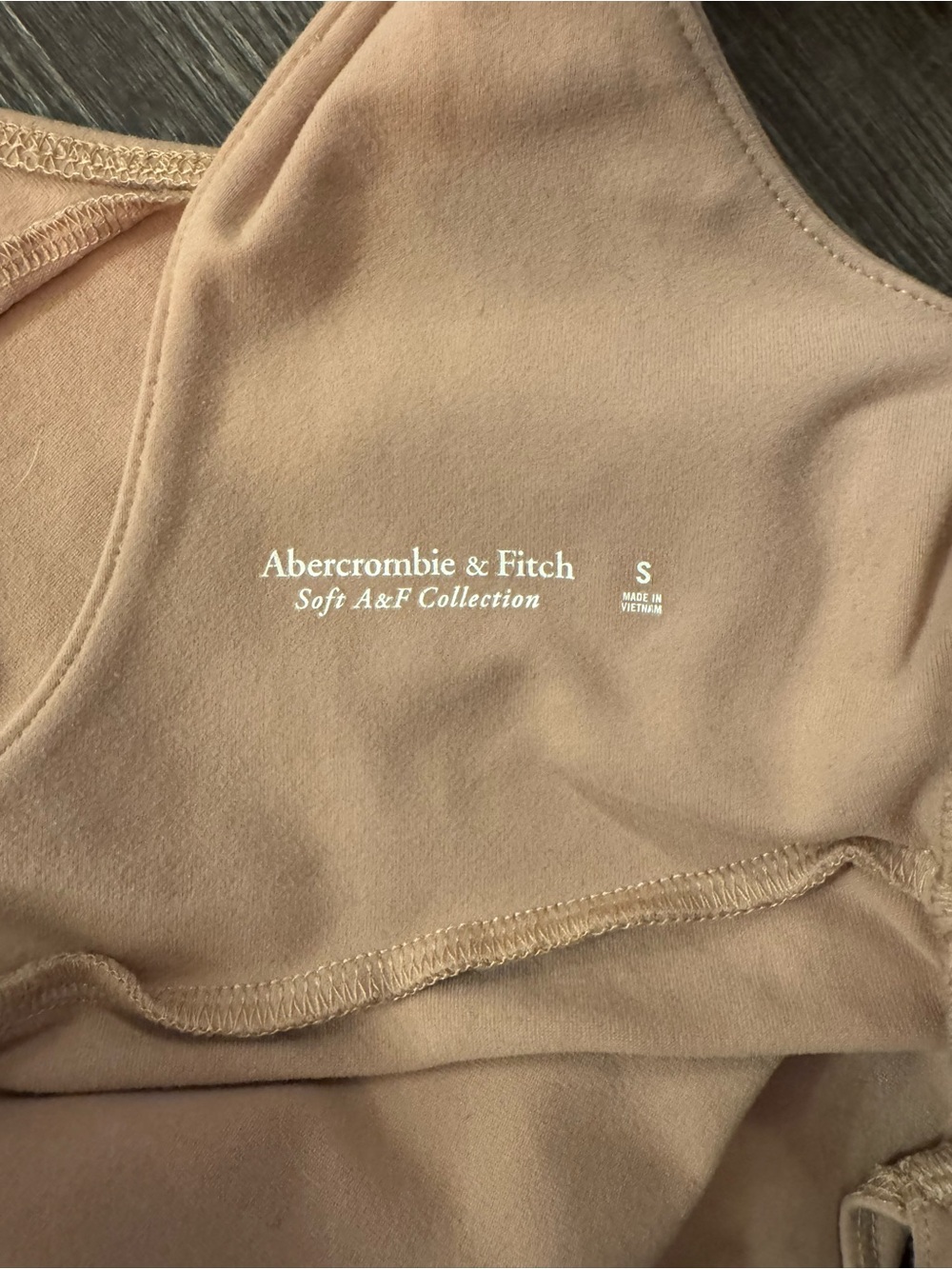 Abercrombie & Fitch Soft Scoop Bodysuit in Nude - Picture 3 of 3